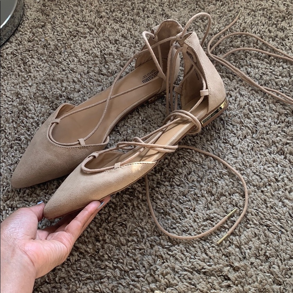 Lace-up flats